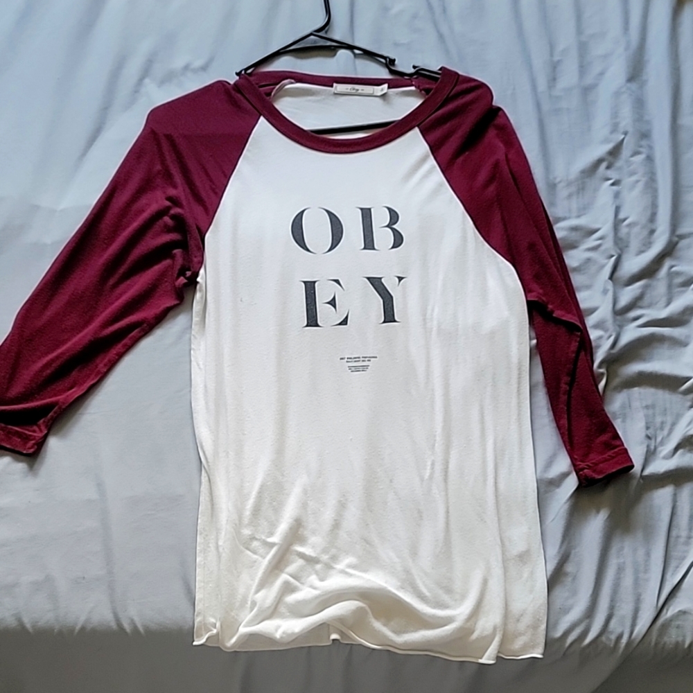OBEY shirt